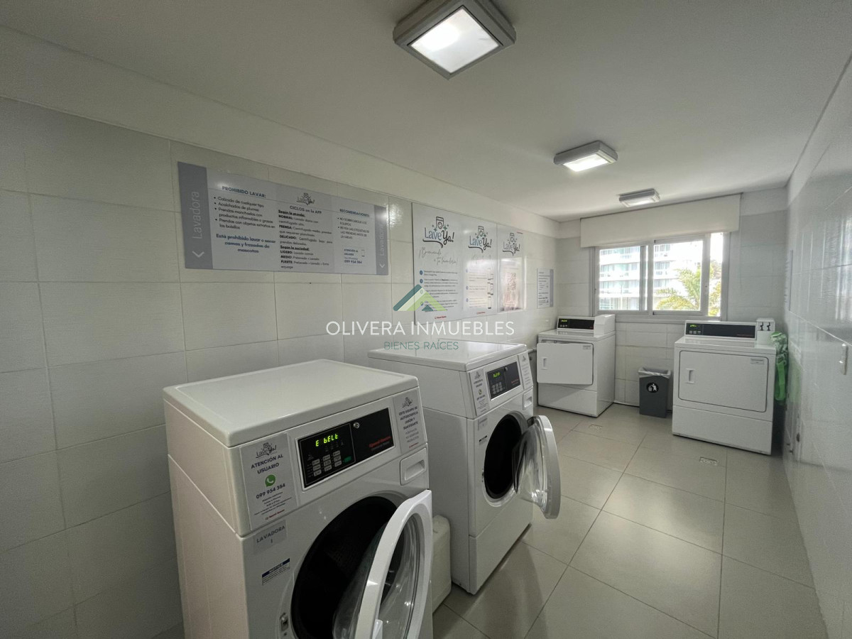 Apartamento ID.13714 - Apartamento en venta a pasos del mar, Punta del Este