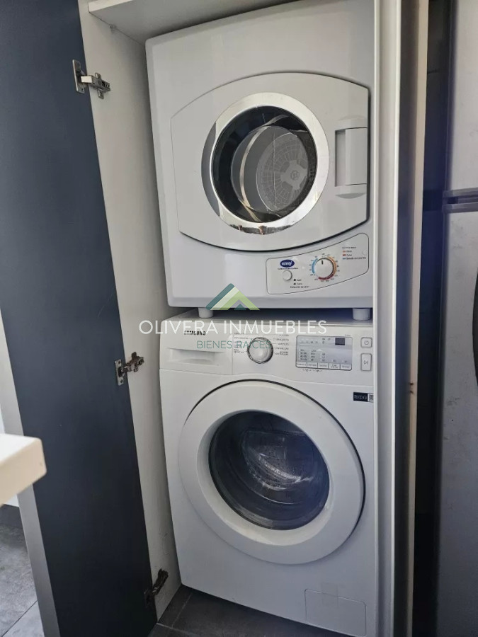 Apartamento ID.12253 - Venta Apto 2 Dormitorios y Cochera Pocitos