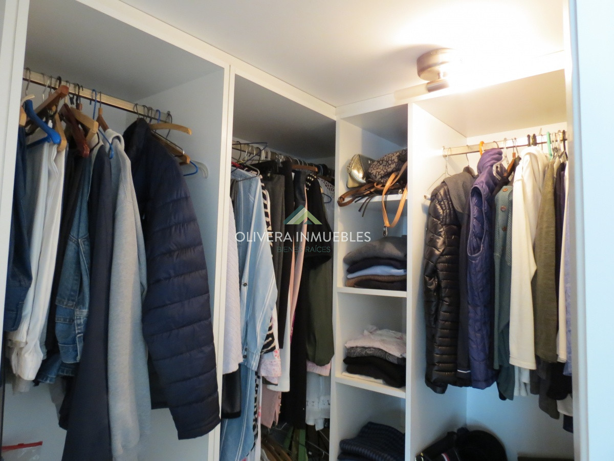 Apartamento ID.5345 - Venta de apartamento 3 dormitorios, full amenities, en uno de los mejores barrios de Punta del Este 