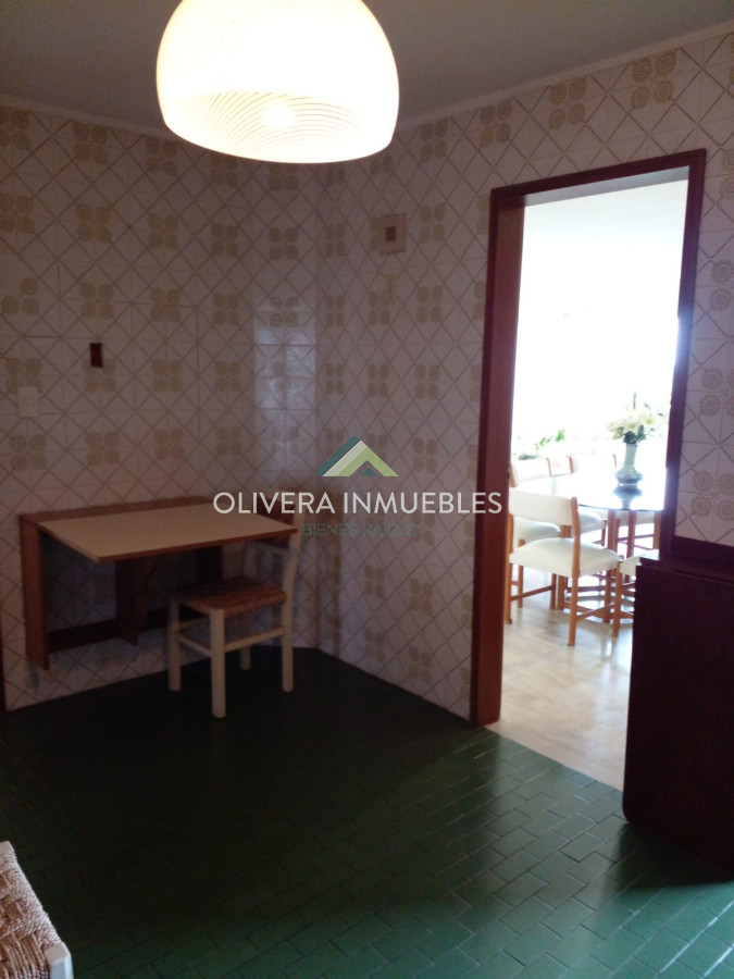 Apartamento ID.7944 - Apartamento de 3 dormitorios en venta. Oportunidad.