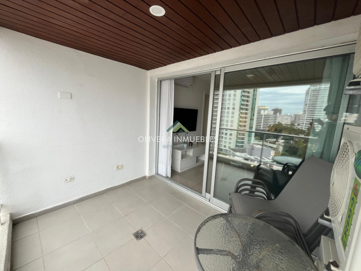 Apartamento ID.13835 - Apartamento en venta con vista a la Brava, Punta del Este