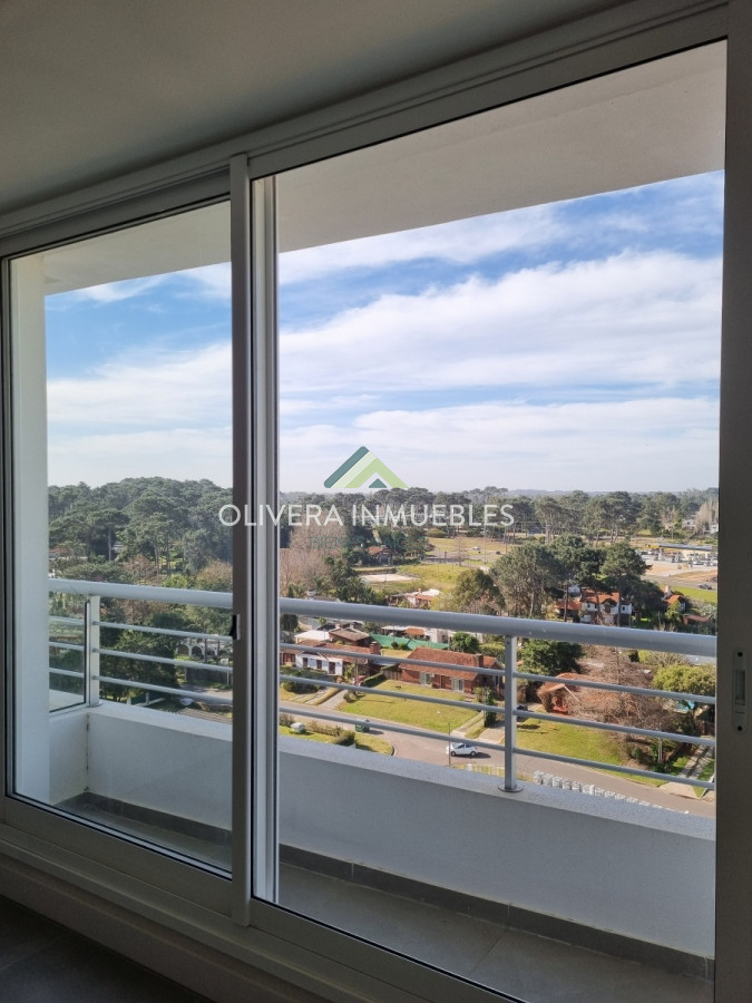 Apartamento ID.10800 - Apartamento en venta de 2 dormitorios y 3 baños en Roosevelt Punta del Este 