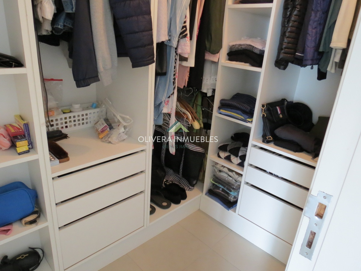 Apartamento ID.5345 - Venta de apartamento 3 dormitorios, full amenities, en uno de los mejores barrios de Punta del Este 