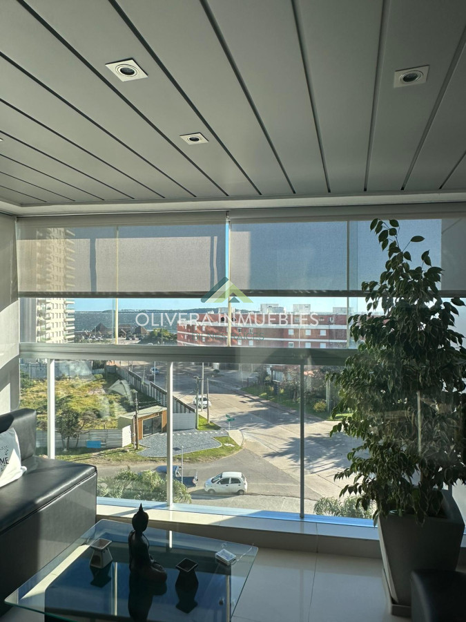 Apartamento ID.12665 - Apartamento en venta de 2 dormitorios en edificio Miami Boulevard
