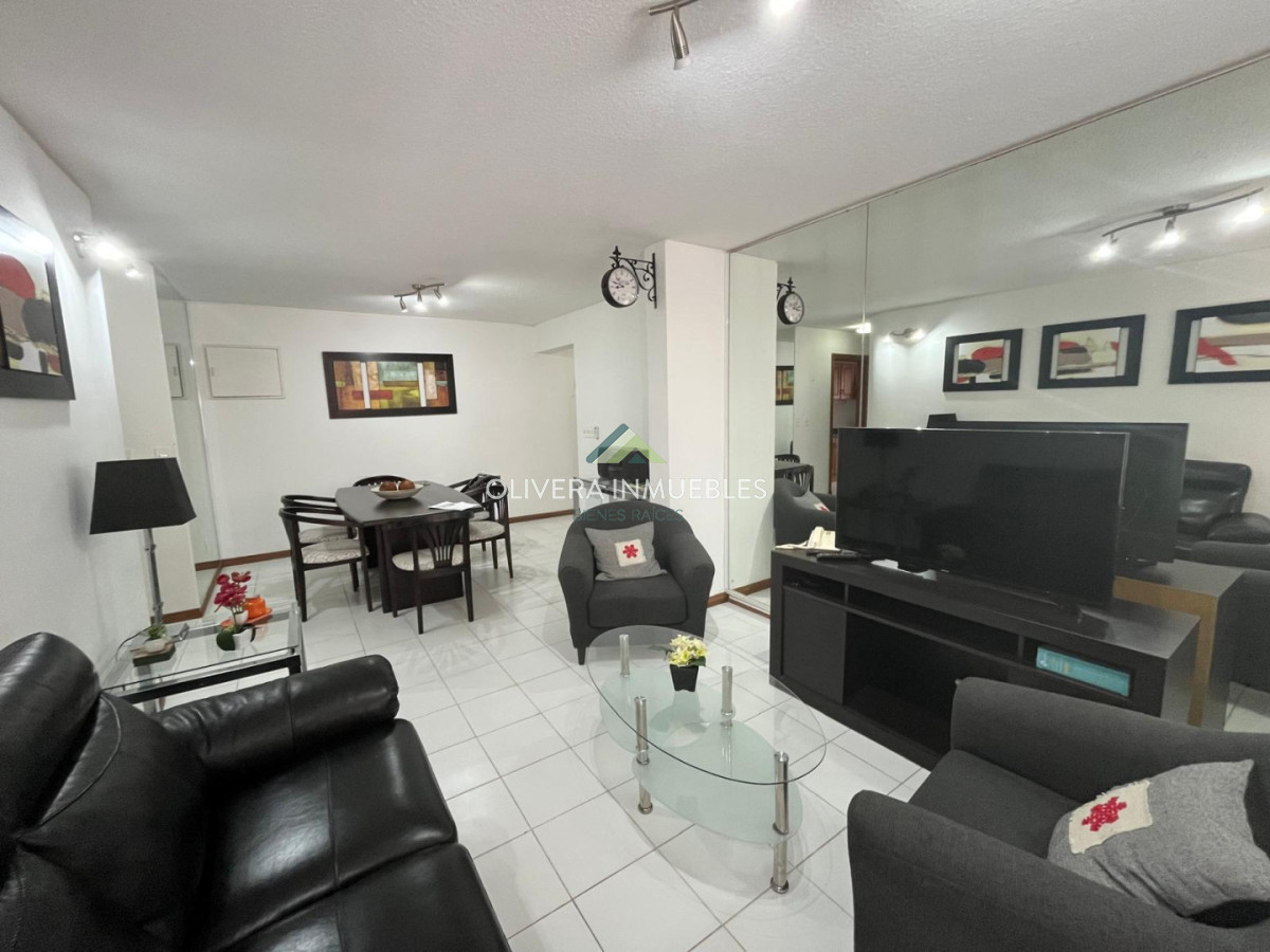 Apartamento ID.13840 - Apartamento en venta a metros del mar, Punta del Este