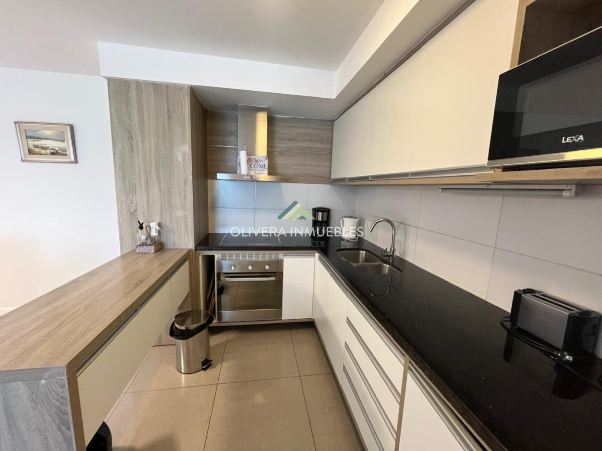 Apartamento ID.13835 - Apartamento en venta con vista a la Brava, Punta del Este