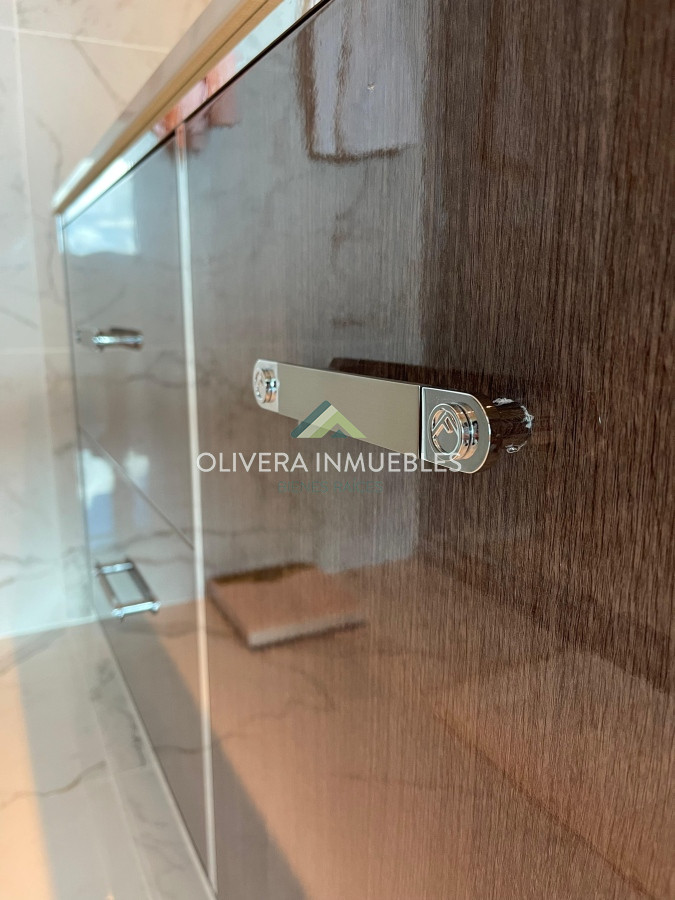Apartamento ID.12712 - Venta Apartamento 3 dormitorios Fendi Chateau Playa Mansa Punta del Este