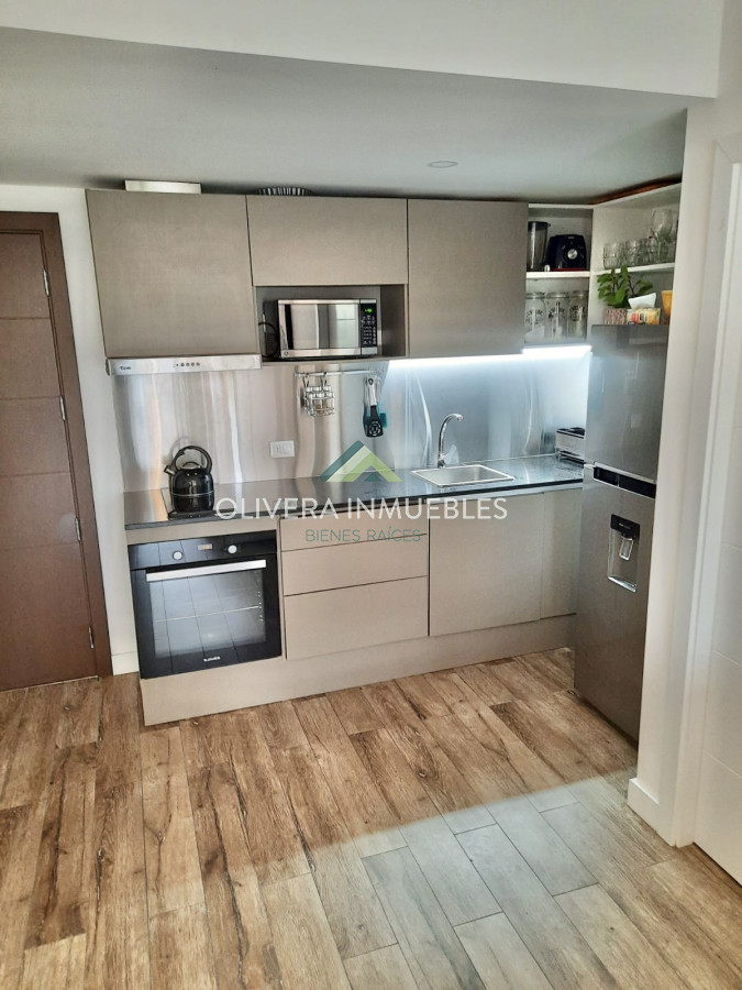 Apartamento ID.10017 - VENTA DE APARTAMENTO DE 1 DORMITORIO EN PENISULA PUNTA DEL ESTE