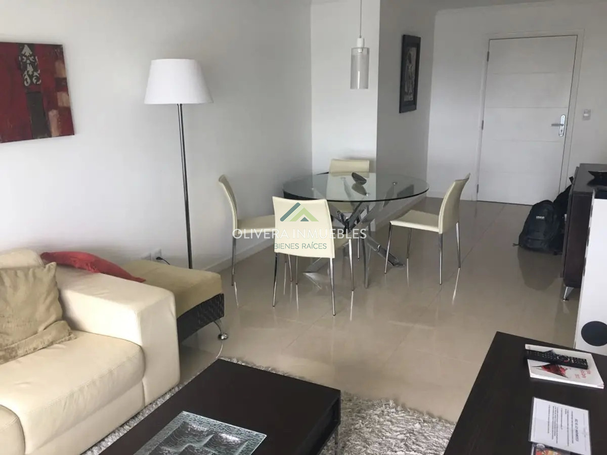 Apartamento ID.10628 - Apartamento en alquiler de temnporada o venta -Punta del Este