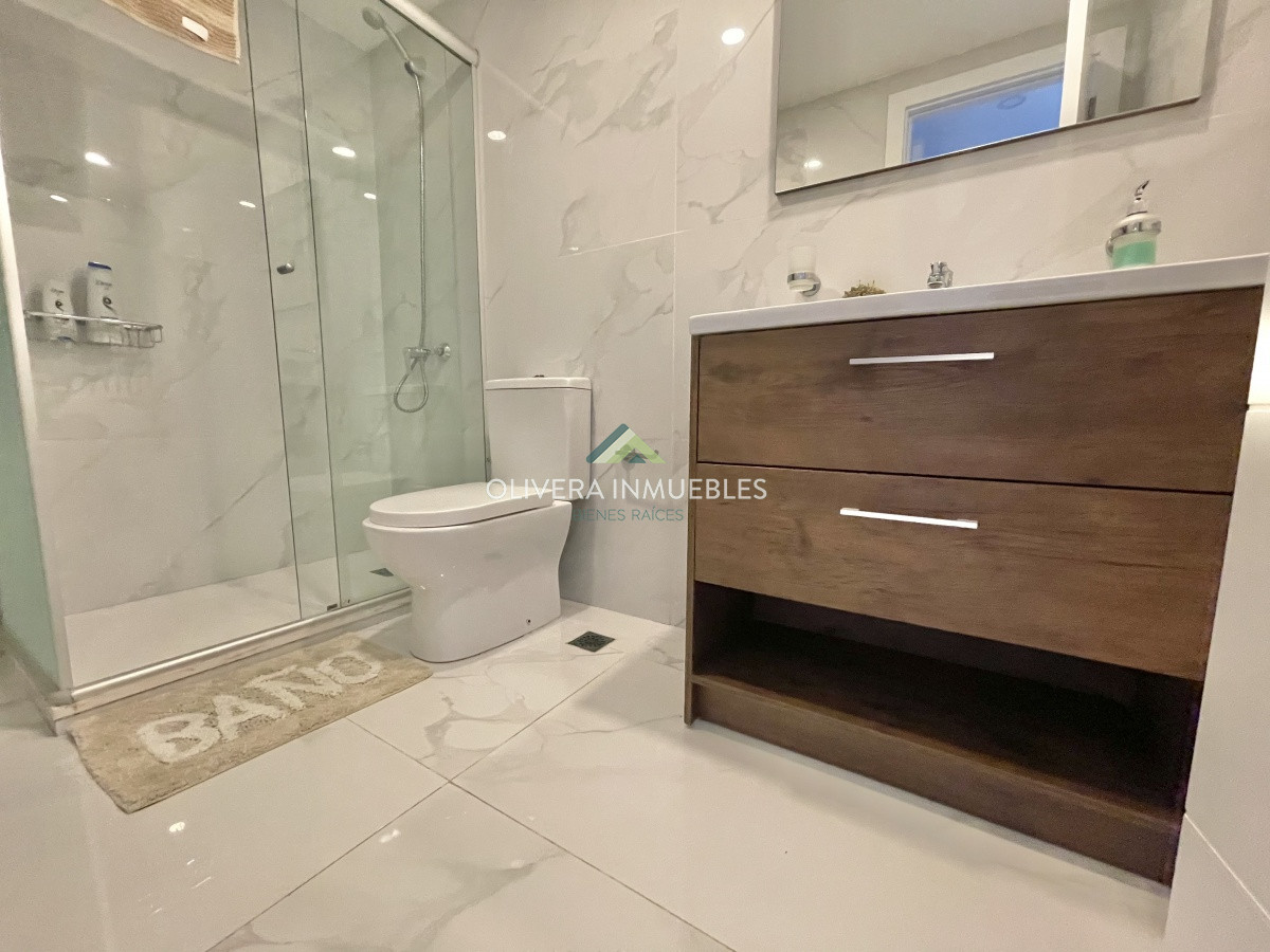 Apartamento ID.10017 - VENTA DE APARTAMENTO DE 1 DORMITORIO EN PENISULA PUNTA DEL ESTE