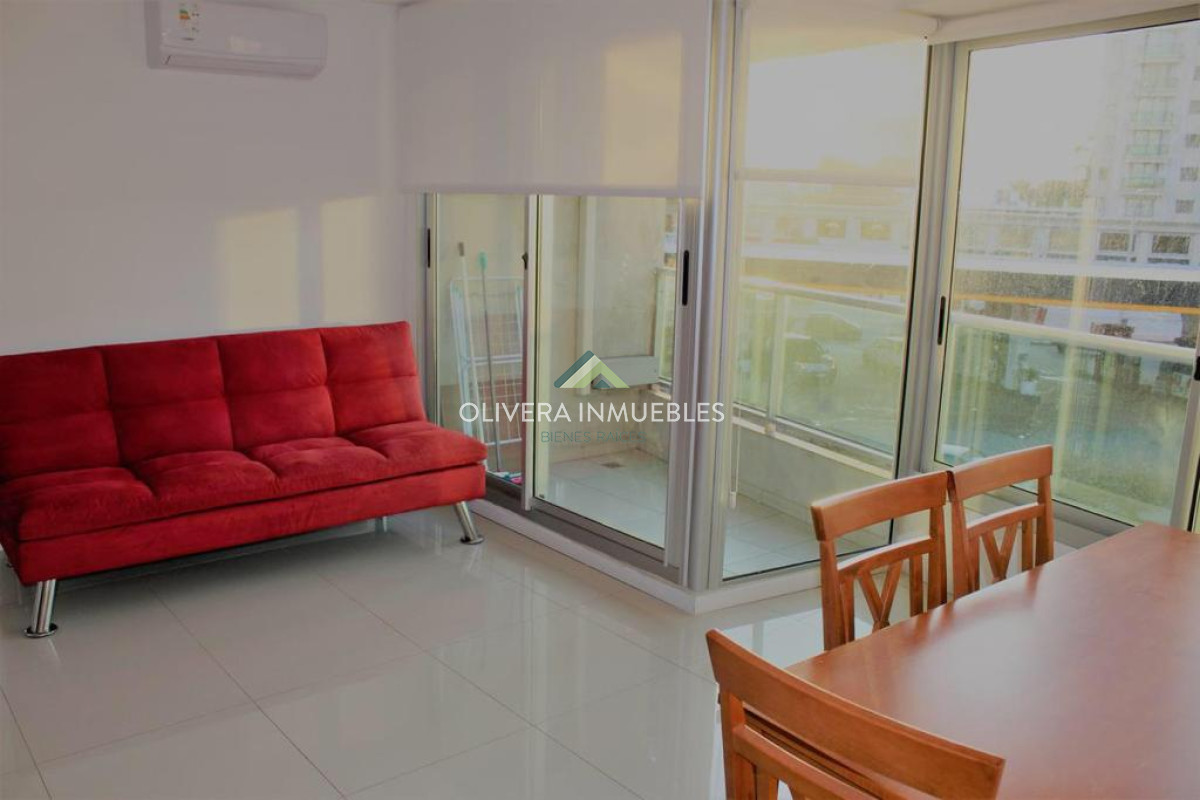 Apartamento ID.6933 - Departamento dos dormitorios en alquiler.