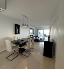 Apartamento en venta de 2 dormitorios en edificio Miami Boulevard