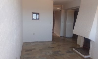 Apartamento en Venta en San Rafael a 100 metros del mar.