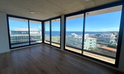 Apartamento en venta 2 dormitorios Playa Mansa Punta del Este