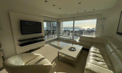 Apartamento en venta de 3 dormitorios en Miami Boulevard