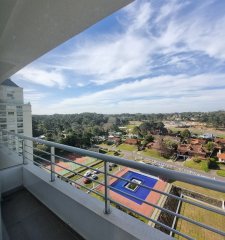 Apartamento en venta de 2 dormitorios y 3 baños en Roosevelt Punta del Este