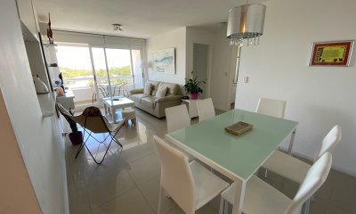 Aparatamento en venta de 2 dormitorios con vista al mar,