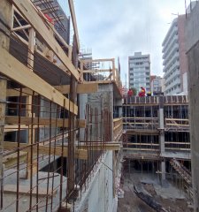 OPORTUNIDAD EN POZO! ESTRENE AGOSTO 2023. 2 DORMITORIOS CON BALCON. GJE OPCIONAL