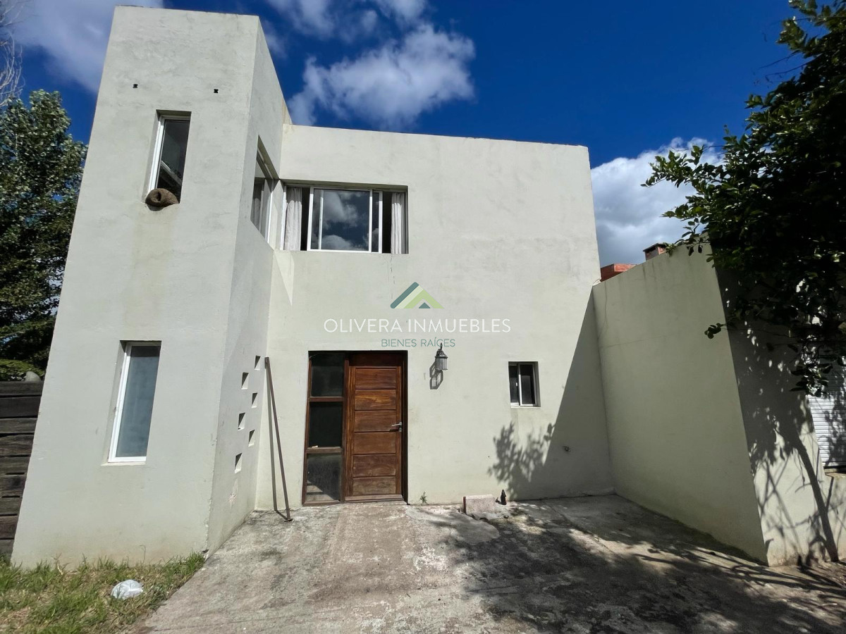 Casa ID.11390 - Casa en Venta con renta, Lausana Maldonado 