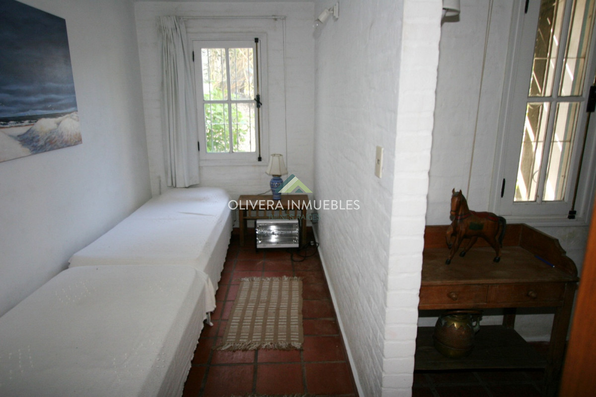 Casa ID.5608 - Alquiler en La Barra