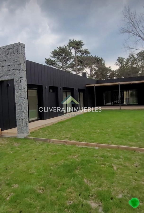 Casa ID.10795 - Casa en Venta,Punta del Este