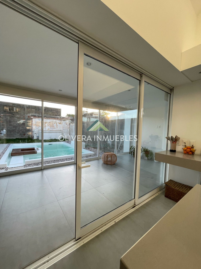 Casa ID.11157 - Exclusiva casa en venta con piscina climatizada,Montevideo