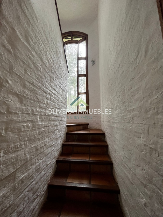 Casa ID.10653 - ALQUILER ANUAL INCLUYE SERVICIOS