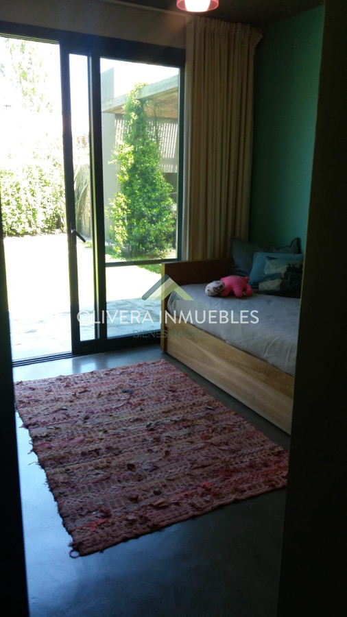 Casa ID.10001 - VENTA DE CASA DE 3 SUITES EN LA BARRIO PRIVADO LA ARBOLADA PUNTA DEL ESTE