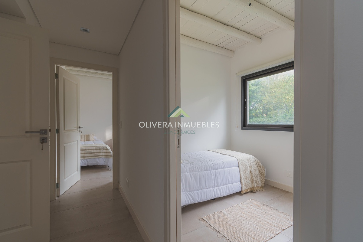 Casa ID.9922 - VENTA DE CASAS EN BARRIO PRIVADO