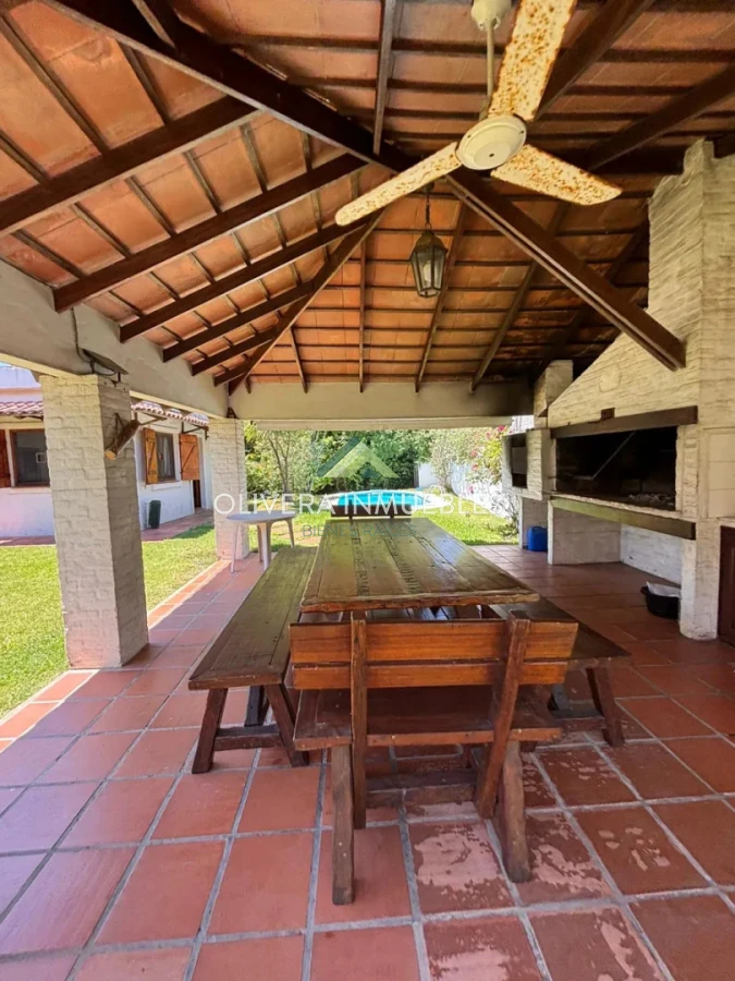 Casa ID.13877 - Chalet en venta, excelente estado en Pinares, Punta del Este