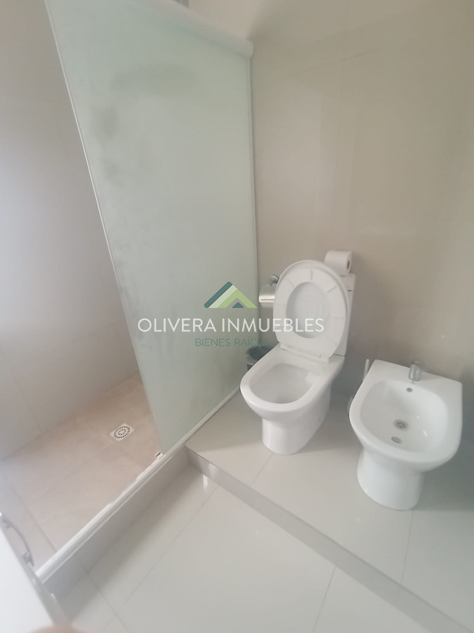 Casa ID.13760 - Hermosa casa en venta, Solanas country-Punta del Este