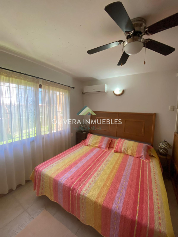 Casa ID.12732 - CHALET EN VENTA 3 DOR Y DEPENDENCIA EN PLAYA MANSA (PUNTA DEL ESTE)