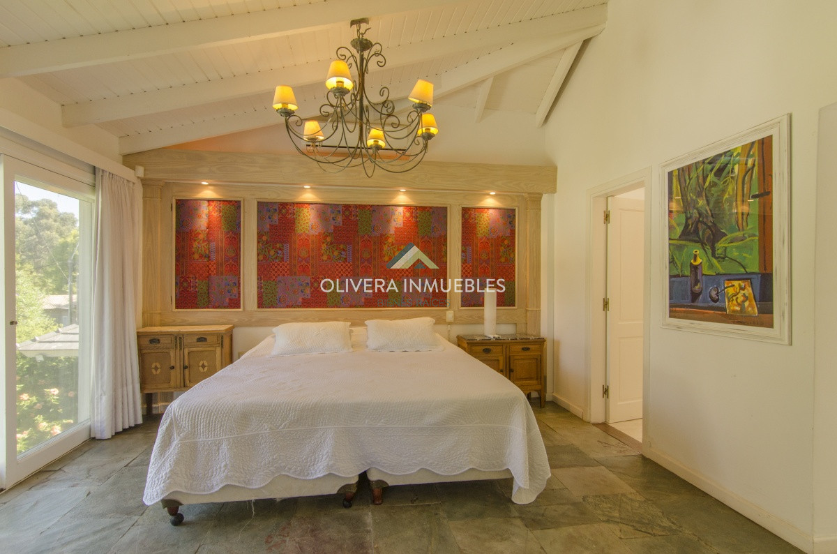 Casa ID.10002 - VENTA DE CASA DE 4 DORMITORIOS EN SAN RAFAEL PUNTA DEL ESTE 
