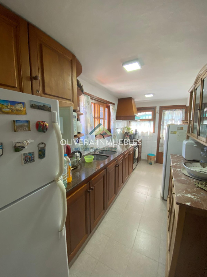 Casa ID.12732 - CHALET EN VENTA 3 DOR Y DEPENDENCIA EN PLAYA MANSA (PUNTA DEL ESTE)