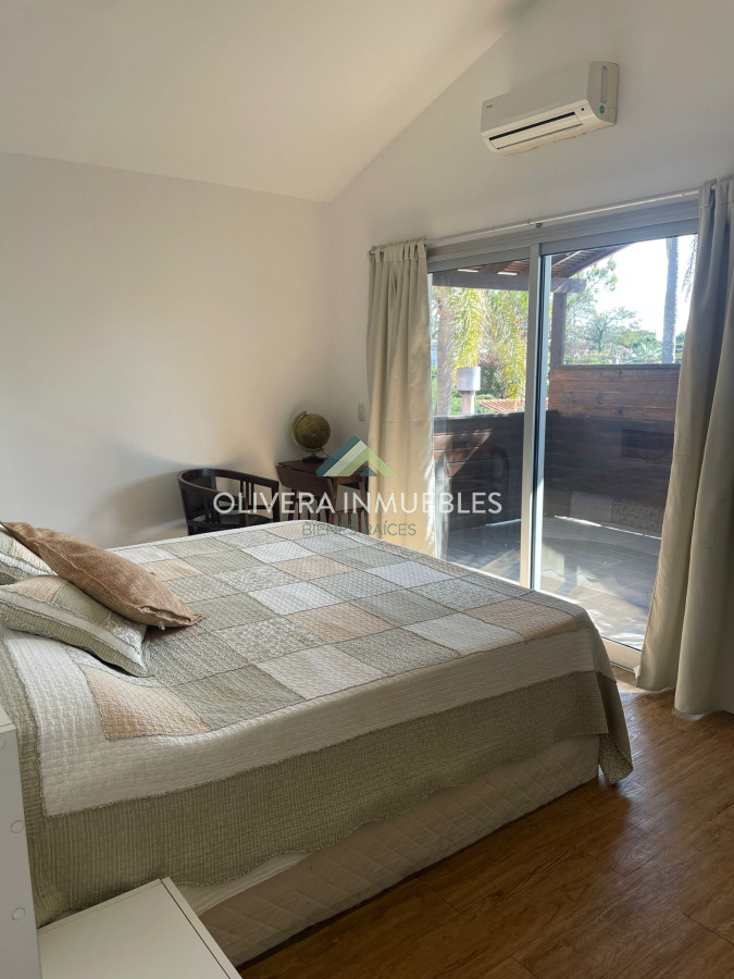 Casa ID.9818 - Casa en venta, 6 dormitorios Punta del Este
