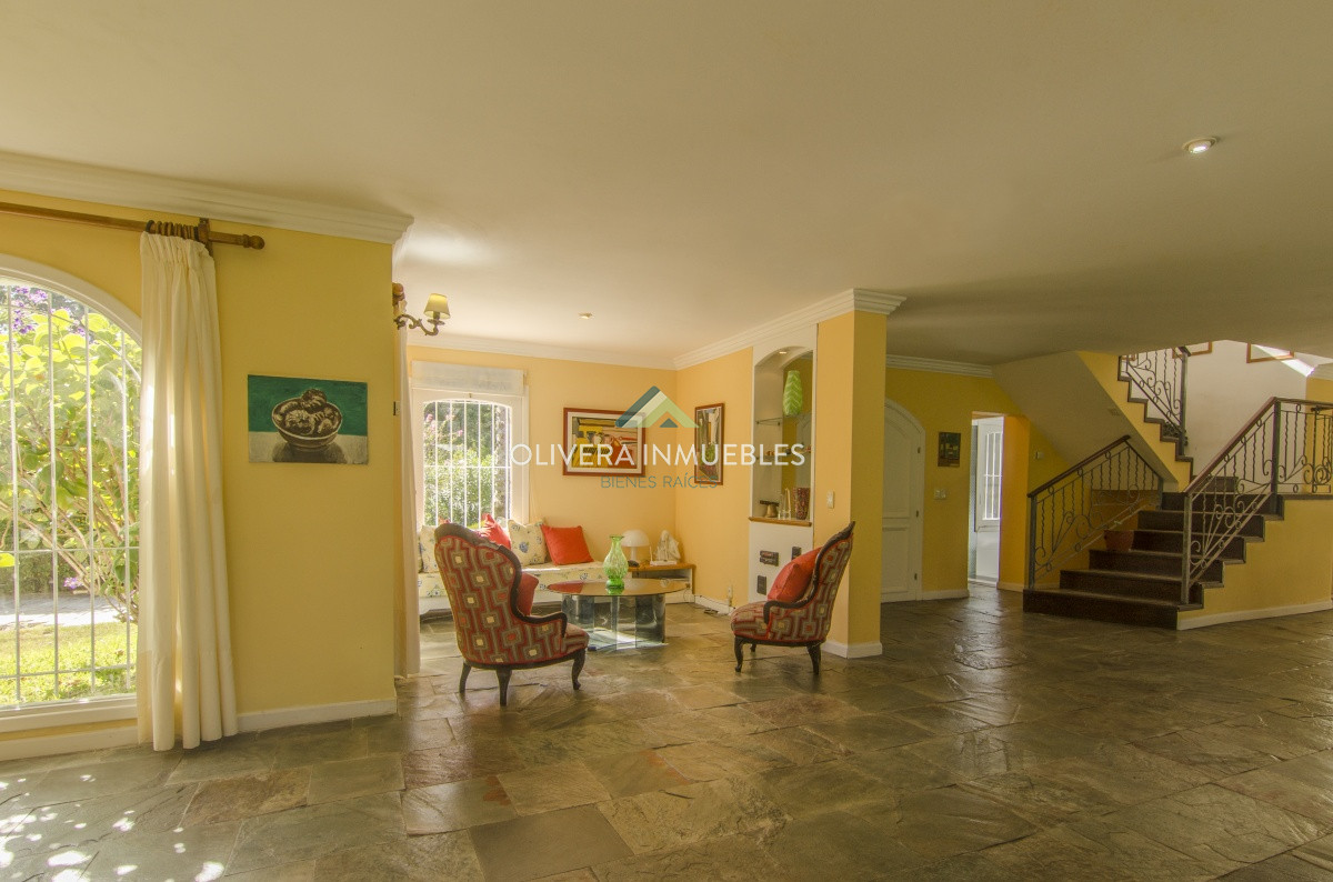 Casa ID.10002 - VENTA DE CASA DE 4 DORMITORIOS EN SAN RAFAEL PUNTA DEL ESTE 
