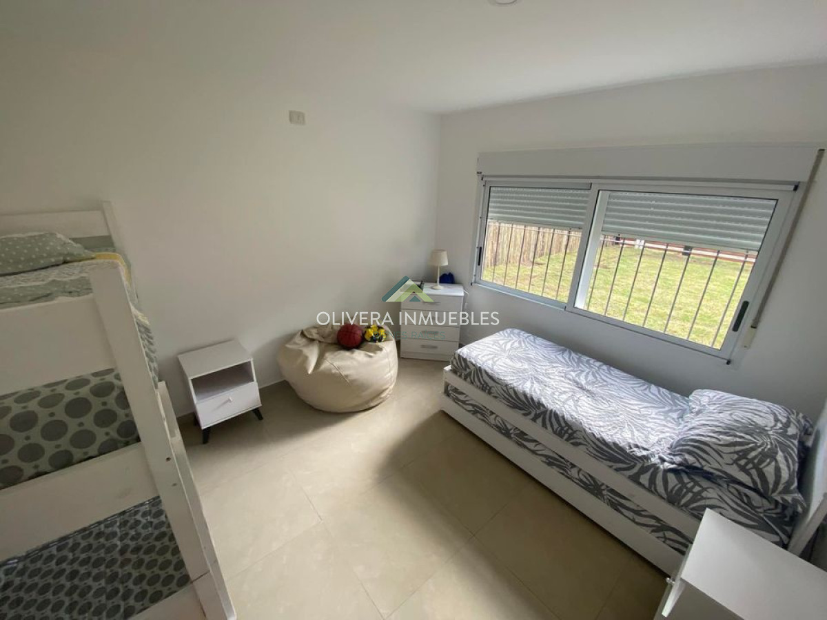 Casa ID.8851 - Casa en alquiler por temporada-Punta del Este
