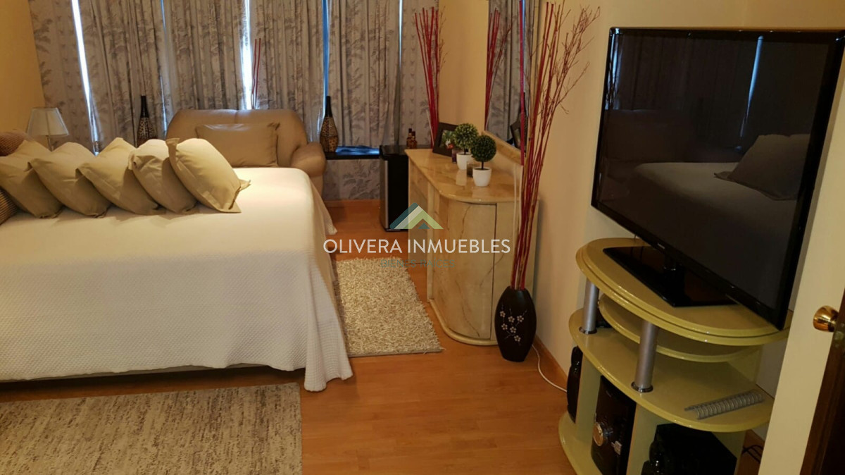 Casa ID.5745 - Hermosa casa en venta y alquiler temporal. 