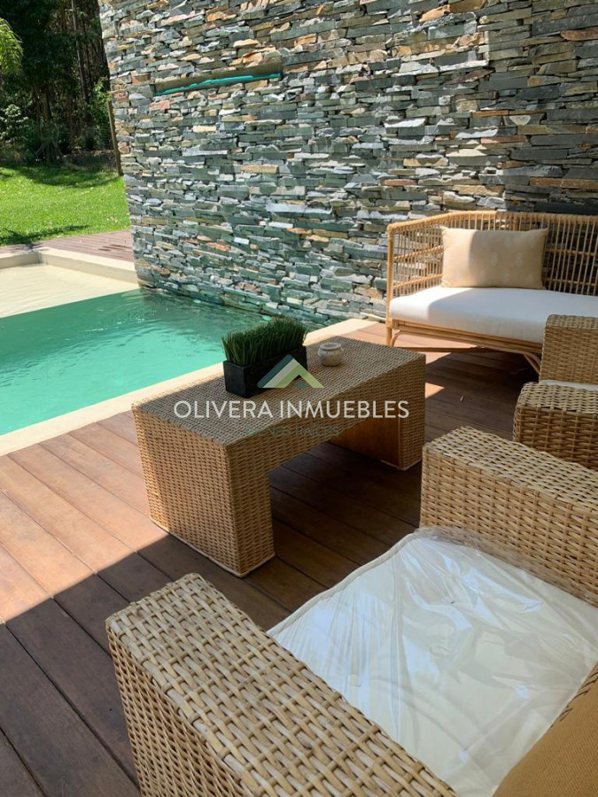 Casa ID.8770 - Alquiler de Verano Moderna y amplia casa para pasar unas vacaciones excelentes!! 