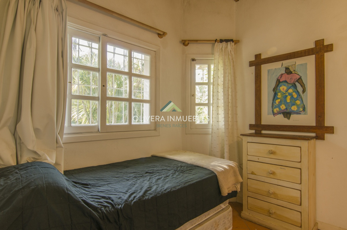 Casa ID.10002 - VENTA DE CASA DE 4 DORMITORIOS EN SAN RAFAEL PUNTA DEL ESTE 