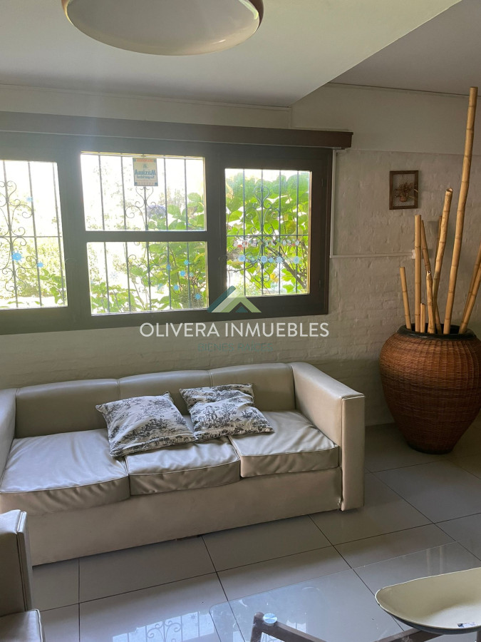 Casa ID.9818 - Casa en venta, 6 dormitorios Punta del Este