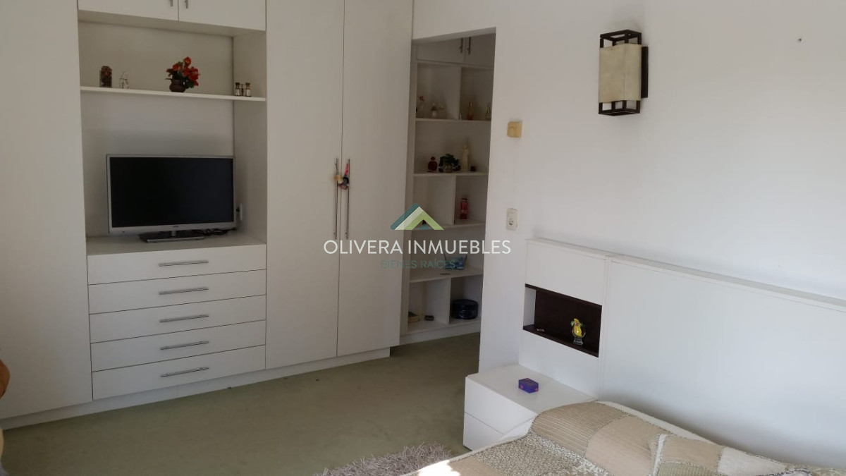 Casa ID.9818 - Casa en venta, 6 dormitorios Punta del Este