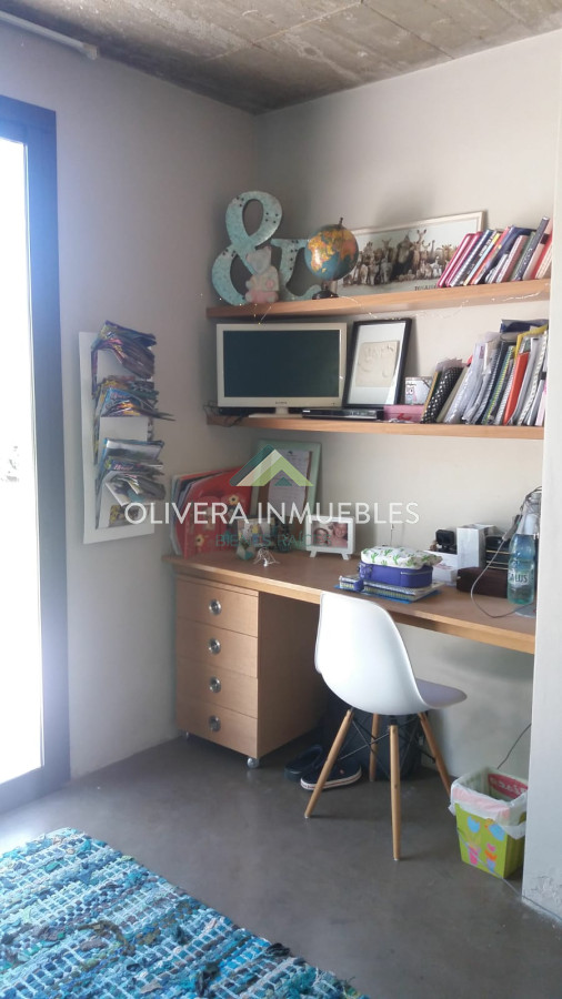 Casa ID.10001 - VENTA DE CASA DE 3 SUITES EN LA BARRIO PRIVADO LA ARBOLADA PUNTA DEL ESTE