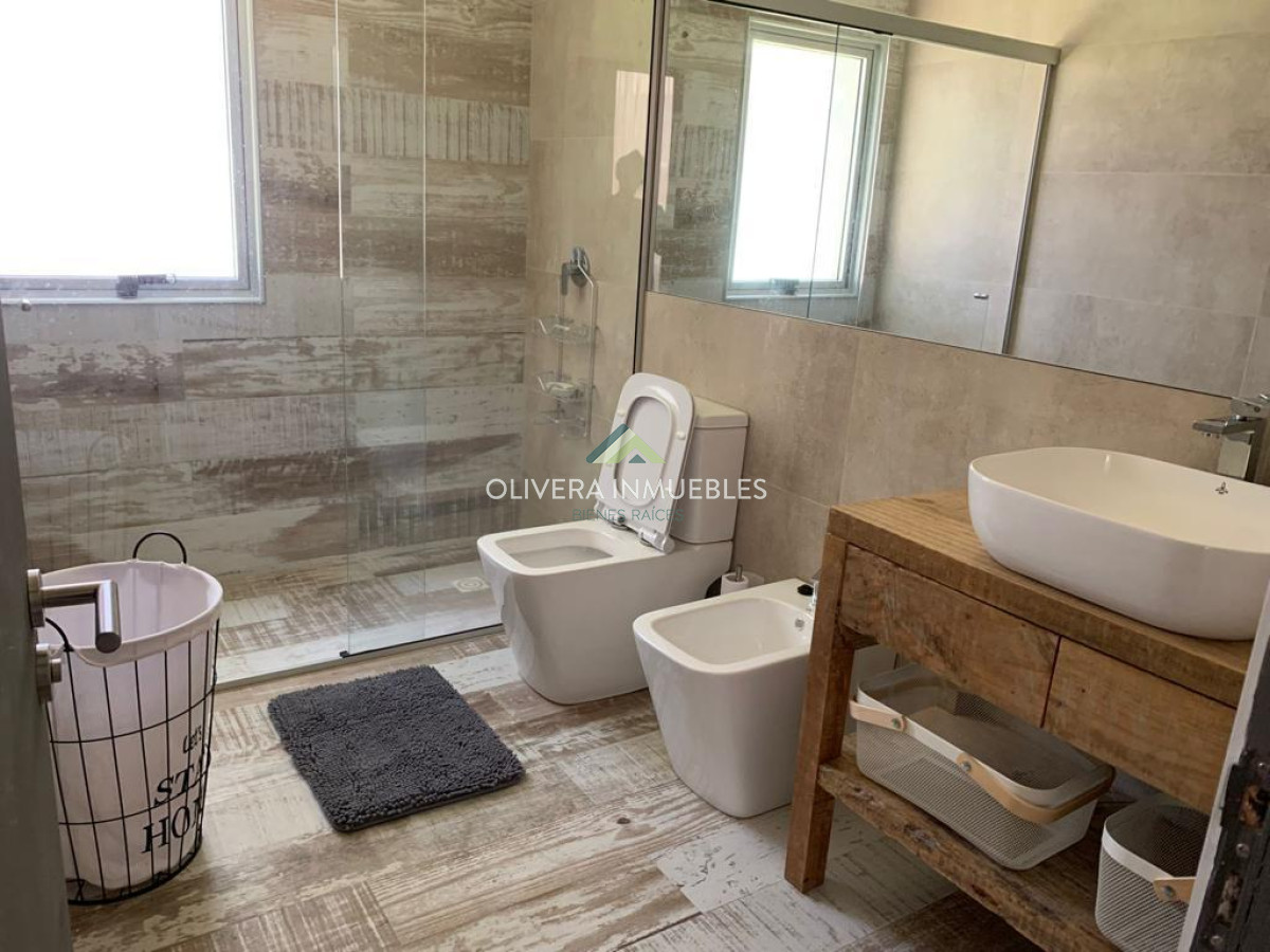 Casa ID.8770 - Alquiler de Verano Moderna y amplia casa para pasar unas vacaciones excelentes!! 