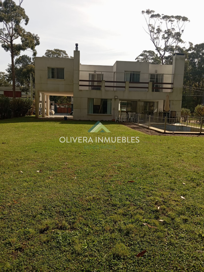 Casa ID.13760 - Hermosa casa en venta, Solanas country-Punta del Este