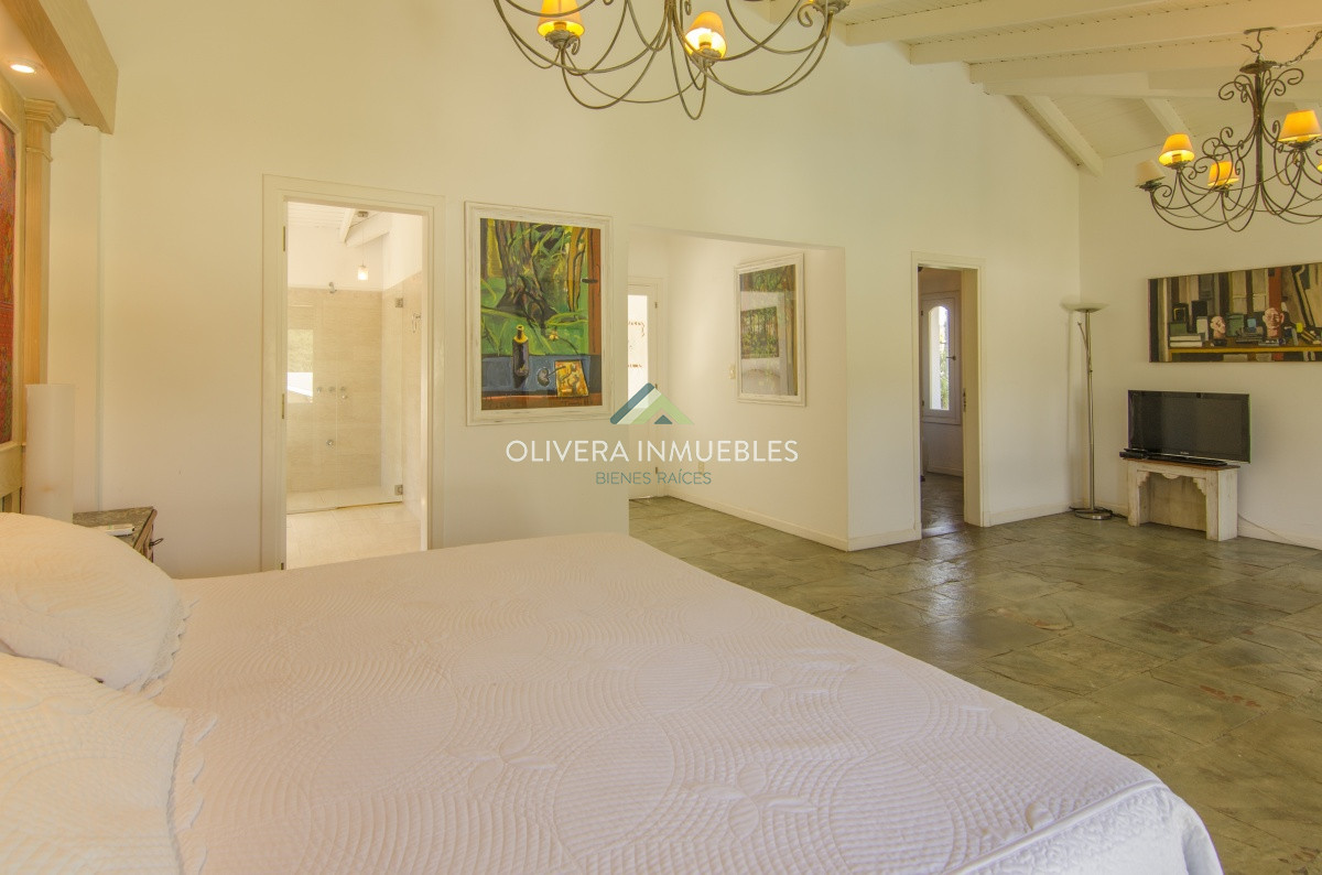 Casa ID.10002 - VENTA DE CASA DE 4 DORMITORIOS EN SAN RAFAEL PUNTA DEL ESTE 