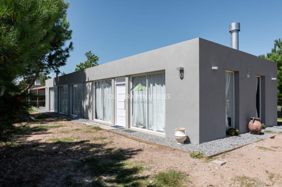 Casa ID.6762 - Casa en alquiler, barrio privado Punta del Este