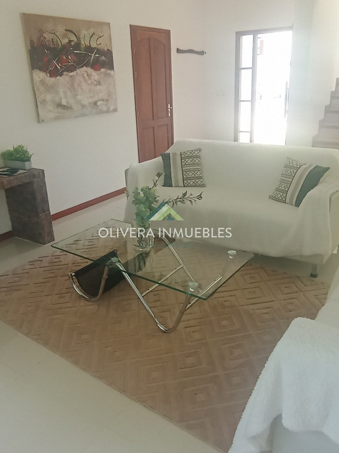 Casa ID.13760 - Hermosa casa en venta, Solanas country-Punta del Este