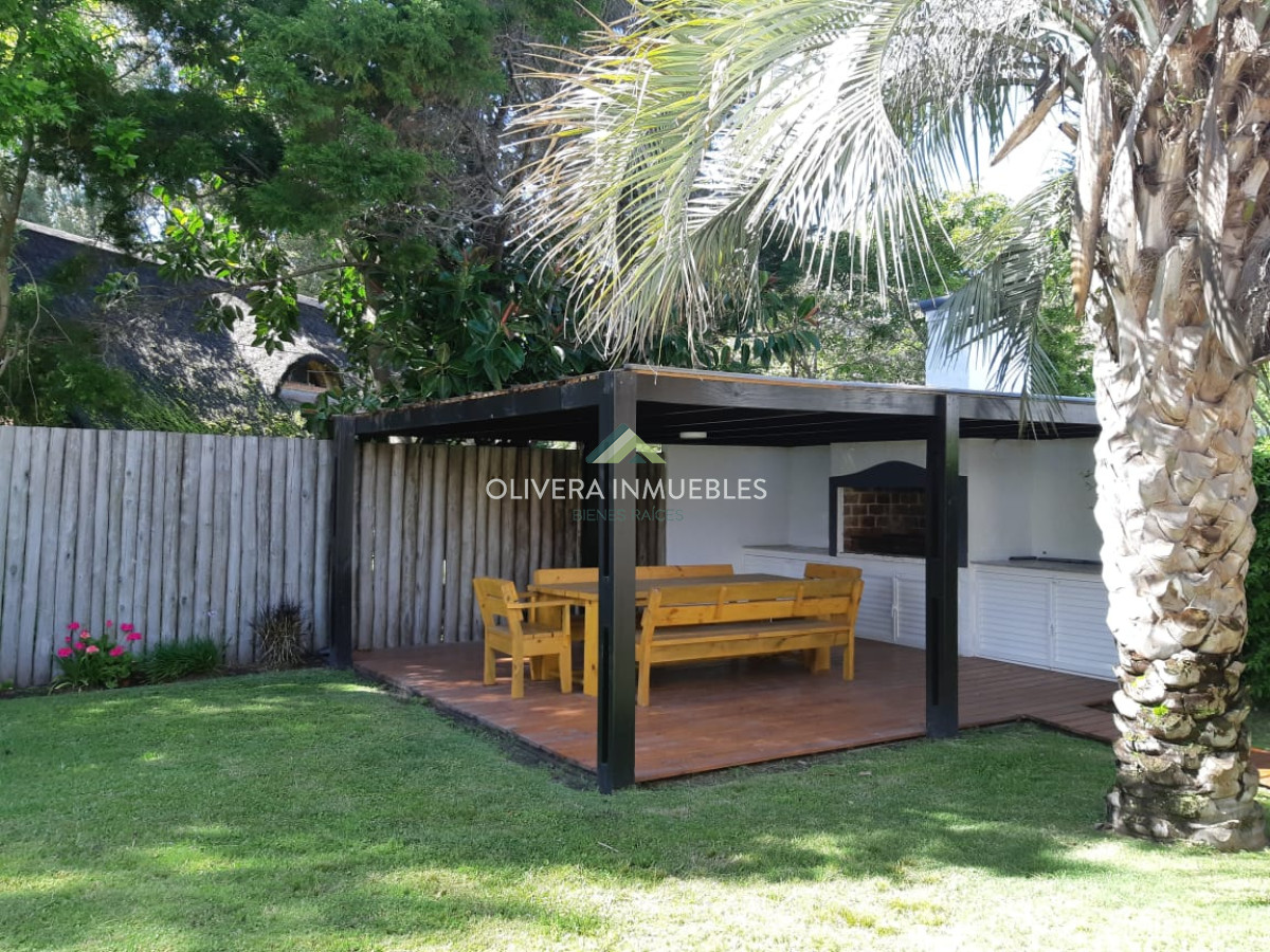 Casa ID.5967 - Hermosa casa en alquiler de temporada