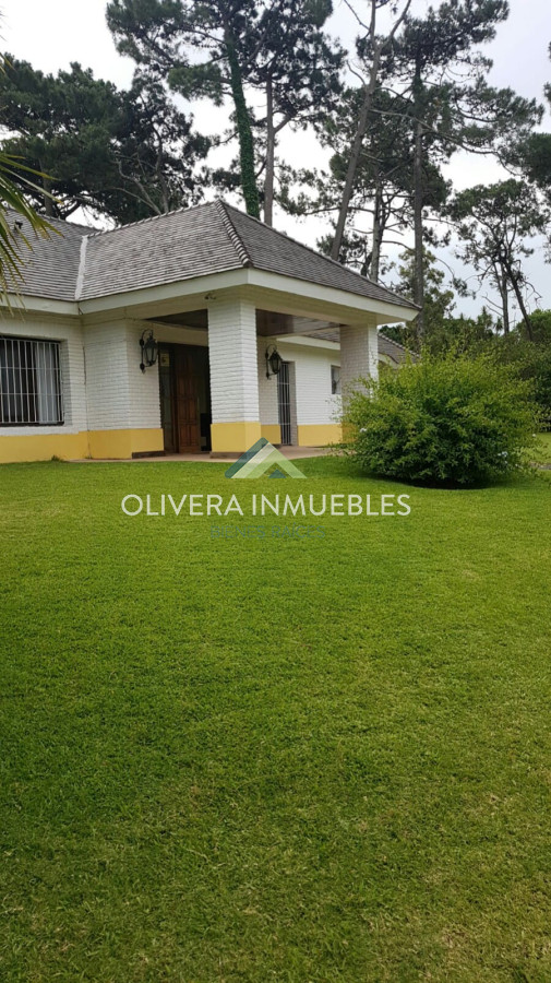 Casa ID.5745 - Hermosa casa en venta y alquiler temporal. 